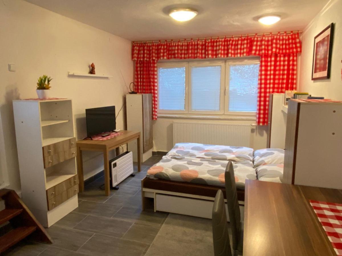 Apartmany Rybnik เชสกี้ครุมลอฟ ภายนอก รูปภาพ