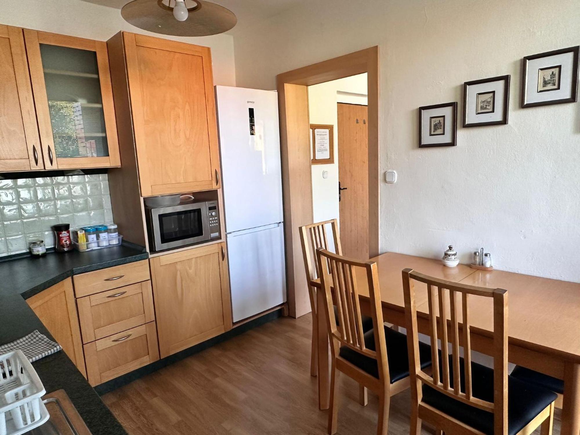 Apartmany Rybnik เชสกี้ครุมลอฟ ภายนอก รูปภาพ